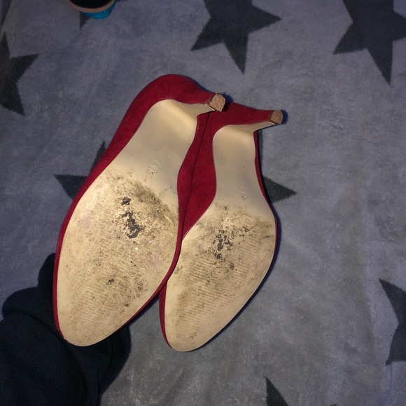 Red High Heals!! - Picture 5 of 5